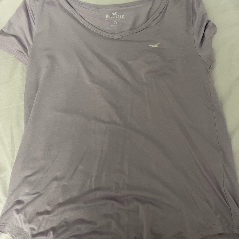 Hollister top